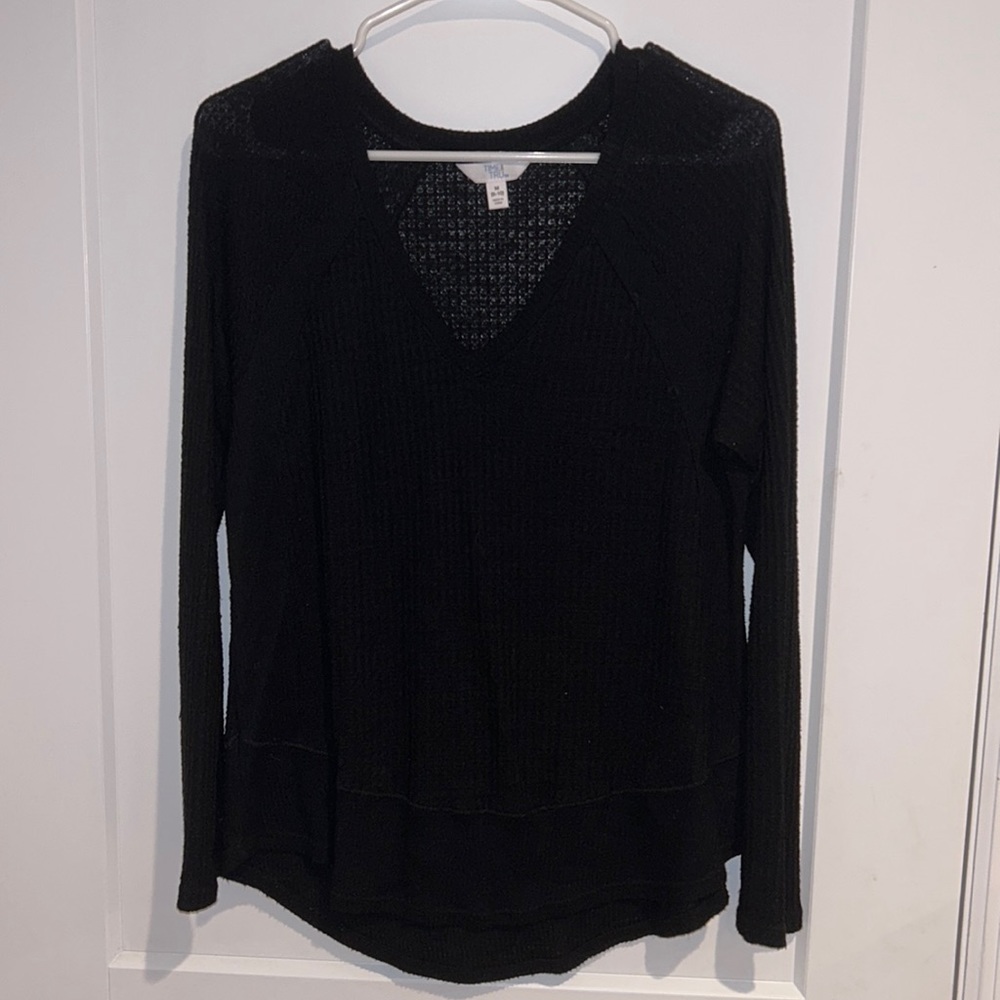 Time & Tru Black V-Neck Long Sleeve